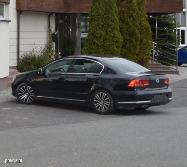 Mąż udaremnił kradzież auta i żony