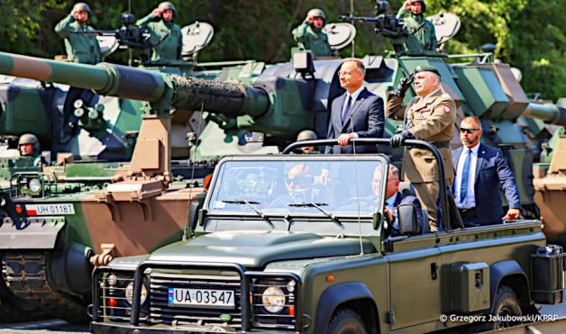 [VIDEO] Obchody Święta Wojska Polskiego